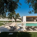 Masseria فندق مبيت وإفطار فاسانو